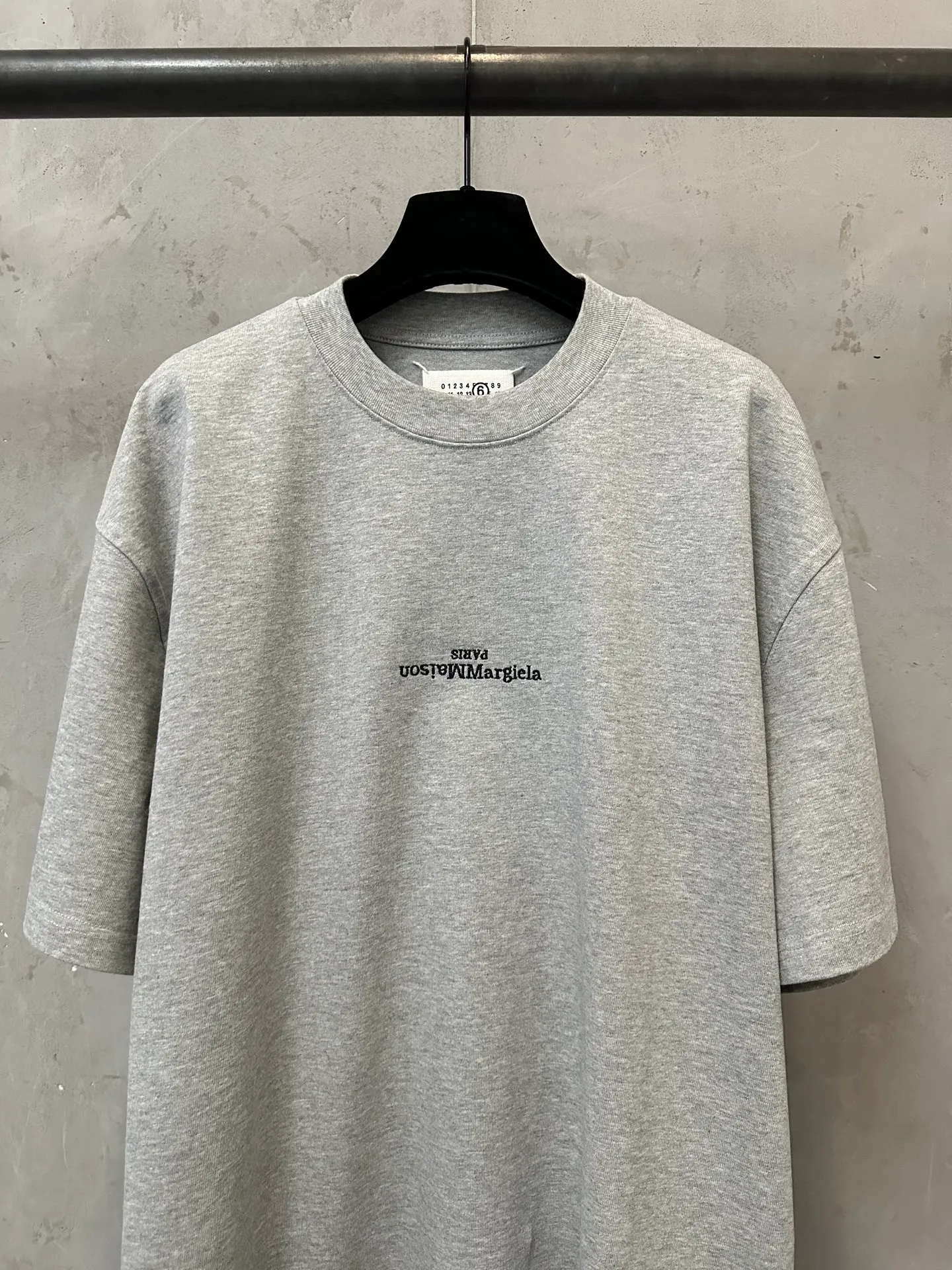 New Arrival 400g Martin Mariela MM 6 26ss Classiclogo T ： 400 2*2 420g Color Change Same Style -Color: Black White Gray -Size: XS S M L XL